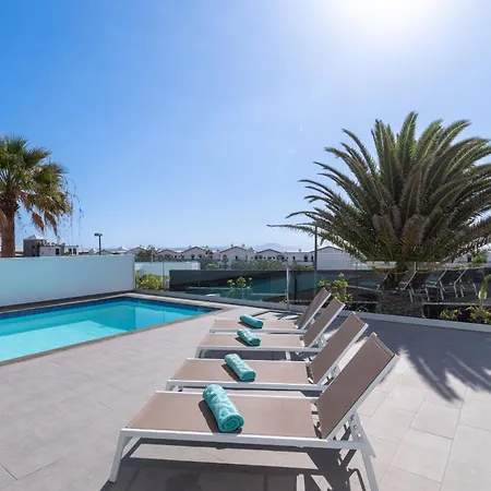Ereza Royal Family Hoopoe-1 Villa Playa Blanca (Lanzarote)