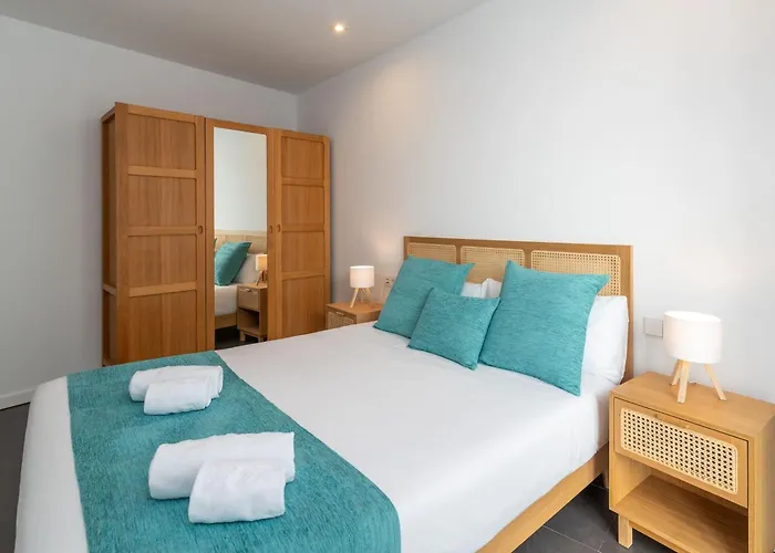 Ereza Royal Family Hoopoe-1 Villa Playa Blanca (Lanzarote)