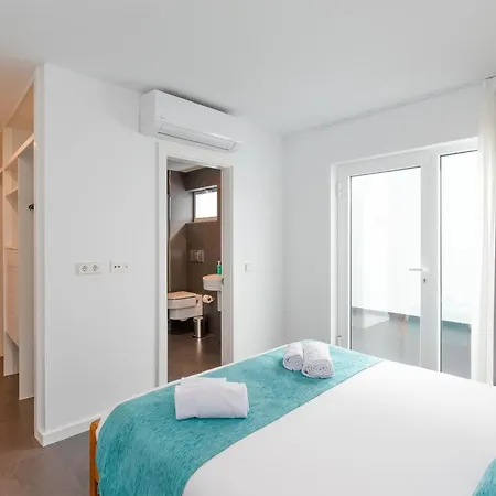 Ereza Royal Family Hoopoe-1 * Playa Blanca (Lanzarote)